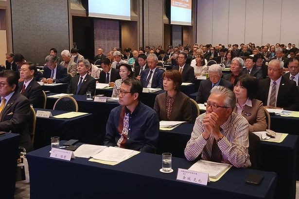 沖縄と台湾、交流深化を　フォーラムに産学官関係者１５０人