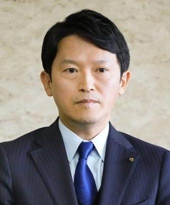 知事の給与減額、３度目の不成立　兵庫、斎藤氏の発言に県議会反発