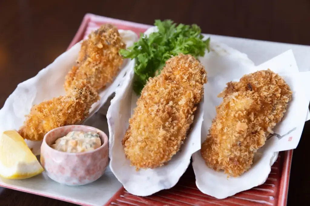 冬を彩る松島の美味しいカキフライを堪能する特別な体験 - サードニュース