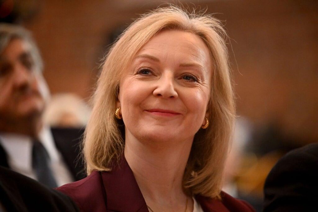 リズ・トラス・ショー：元首相、新番組で「私を破滅させようとしたディープステート」と対決すると約束