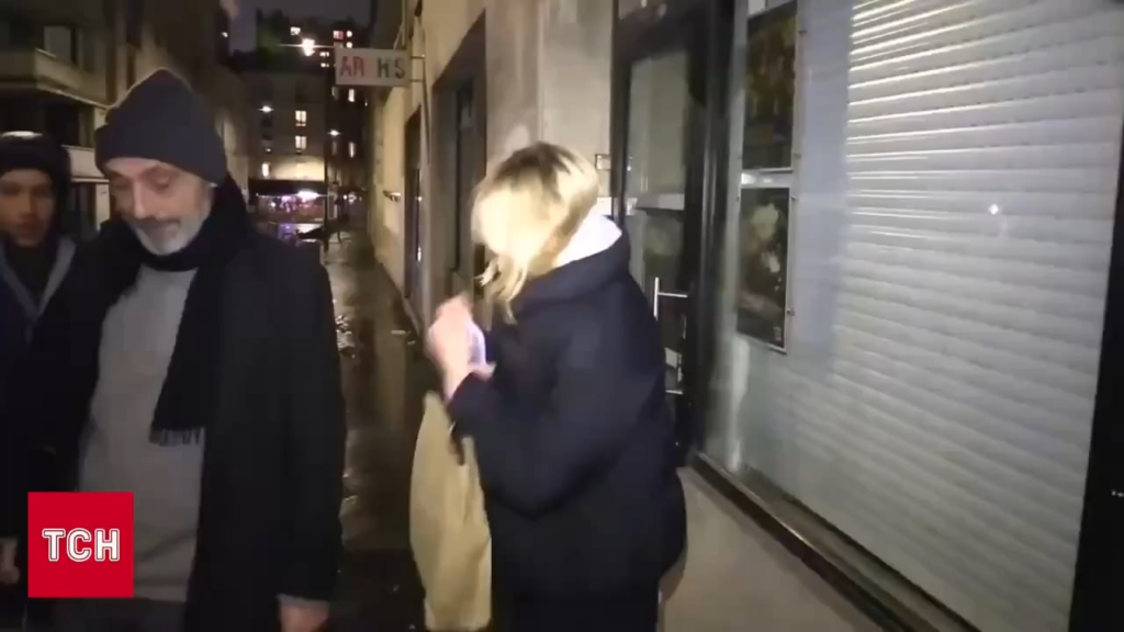 未検証 - プーチン大統領の「秘密の娘」が発見され対峙 - 「あなたの父親が私の弟を殺しました」-Express