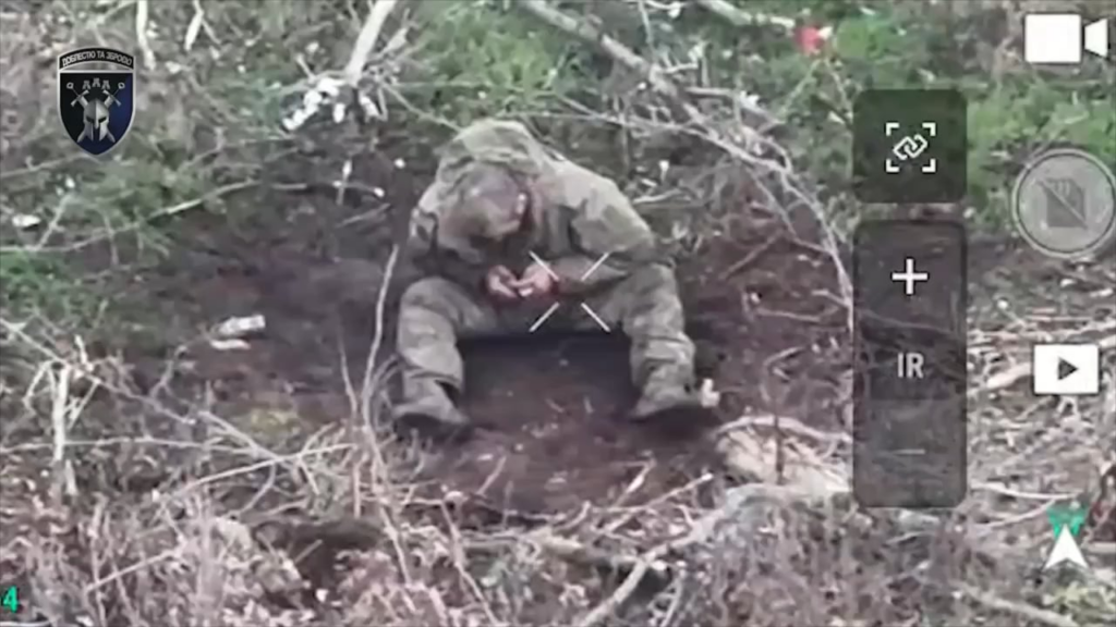 またしてもロシア侵略者が手榴弾で自爆した
