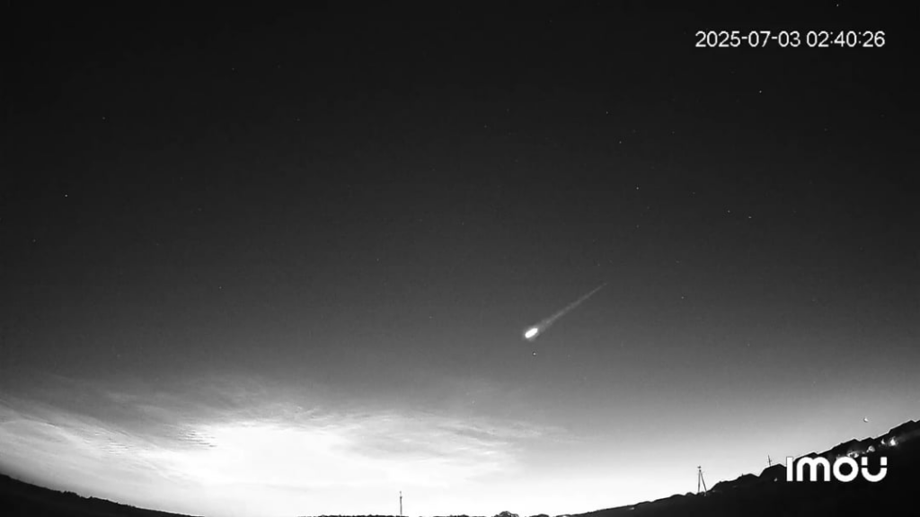 流星 z roju ペルセウス座流星群、しし座流星群 i オリオン座流星群 2025