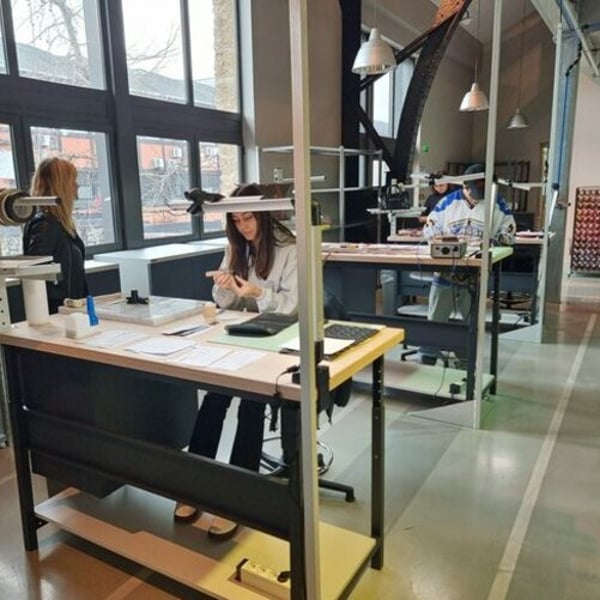 イタリアの産業グループHModa、フランスに拠点を構える - FashionNetwork 日本