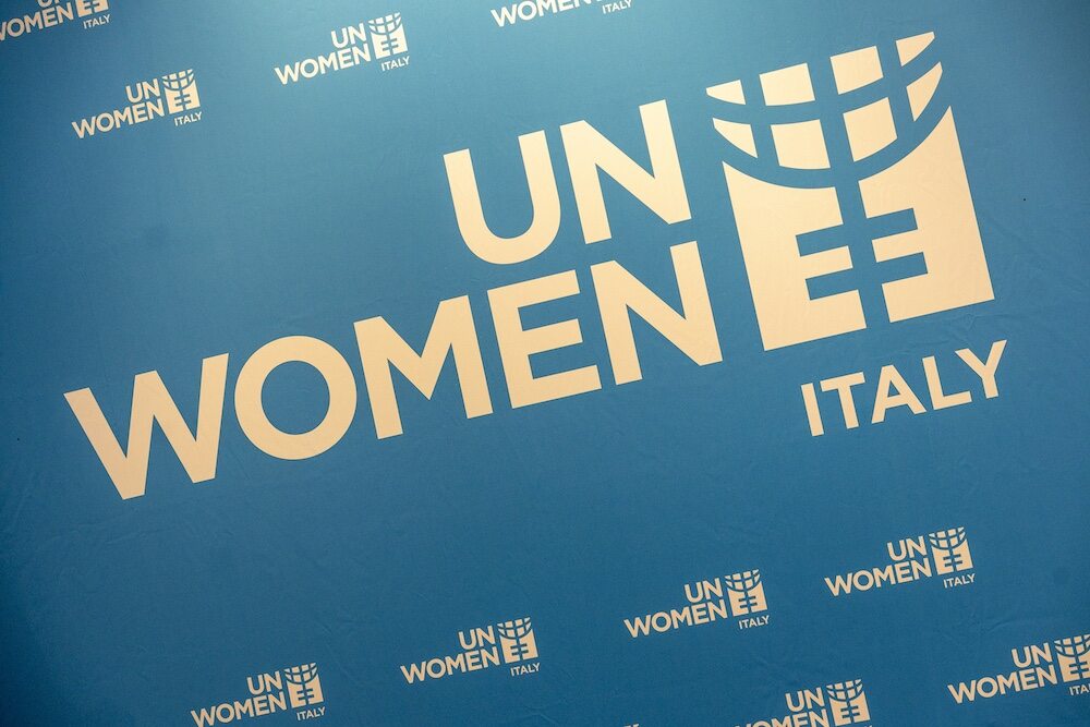 UN Womenイタリアのロゴ