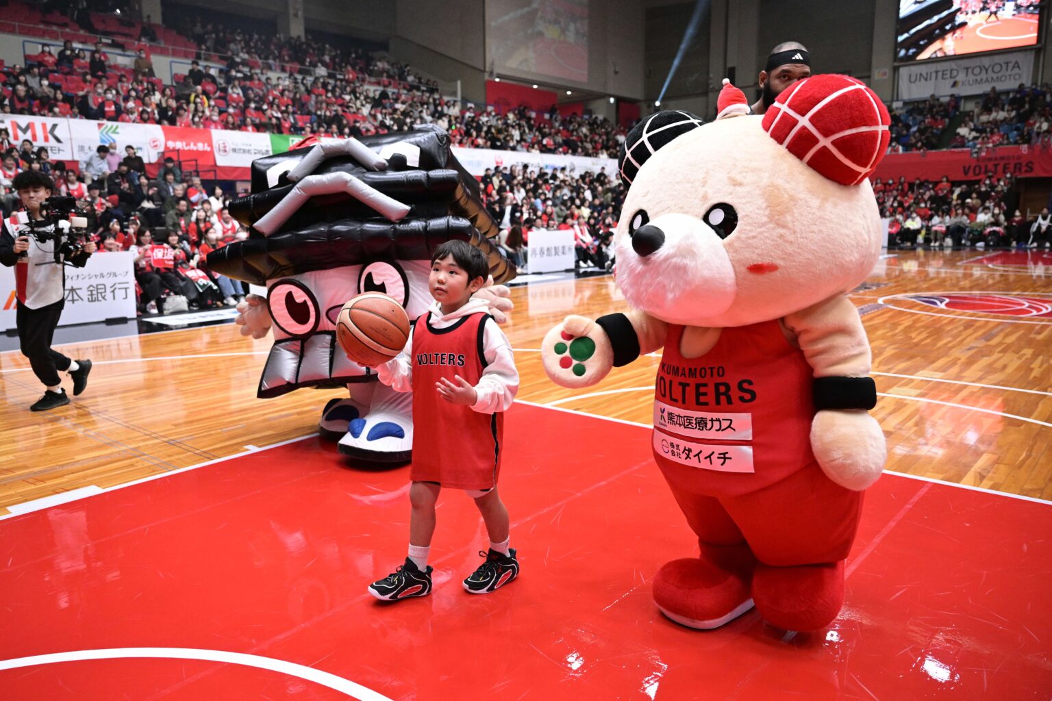 VOLTERSが描く「Well-beingな熊本」—WELLVOからヴォルフェスタへ、未来を紡ぐ挑戦 | NEWSCAST 『Senri Jazz』が新しい年を彩る。 大江千里 New Year全国ツアーいよいよ開催