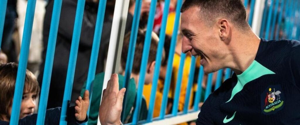 町田ゼルビア退団のオーストラリア代表FW、母国復帰の喜びを語る「家族が近くにいる場所でプレーできるのは特別」 - Qoly-Sports＆the Style