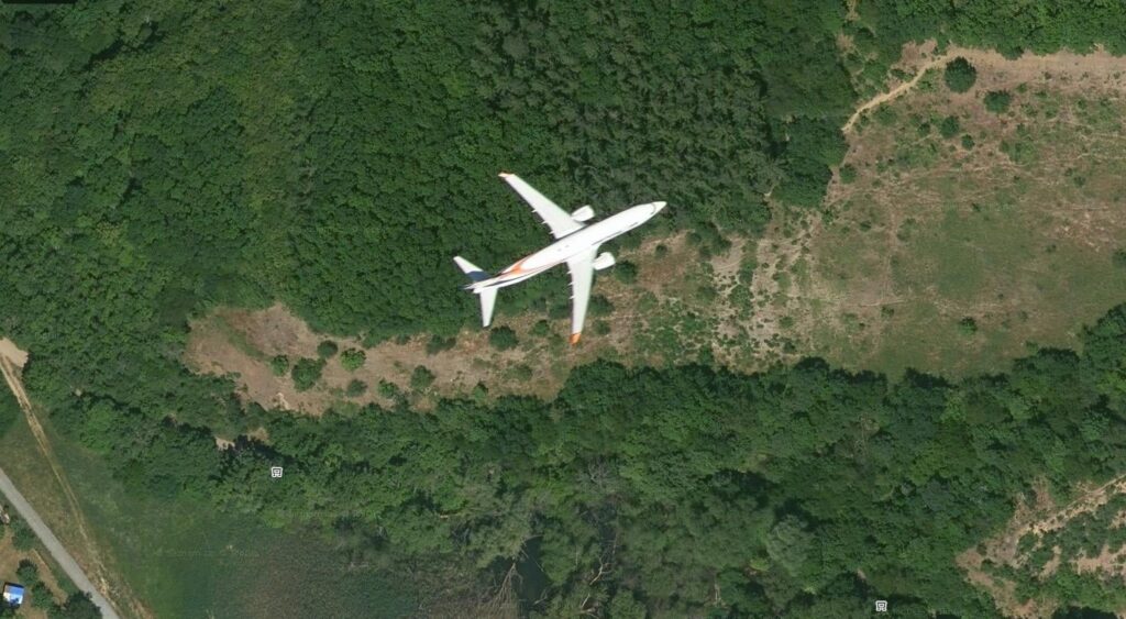 飛行機はmapách.czで見つけました