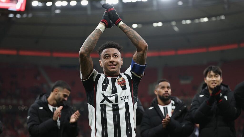 「わざと選手を怒らせていた」元イングランド代表MF、韓国でのラストマッチで同国の審判を批判 - Qoly-Sports＆the Style