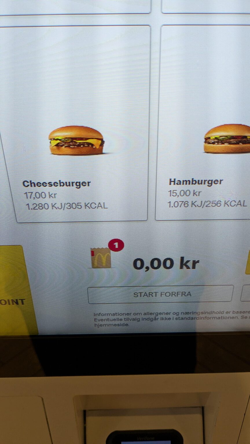 チーズバーガーは現在 17 ノルウェークローネですか？