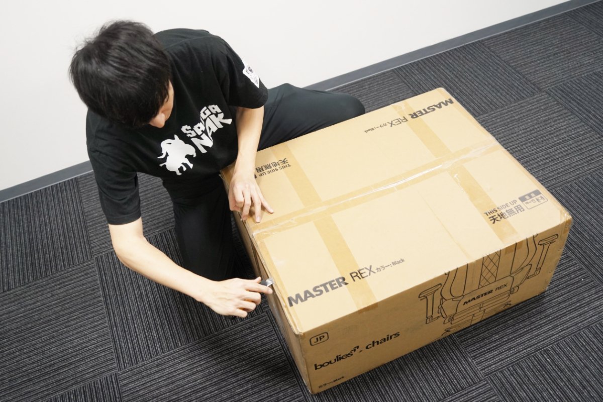 藤井四段「カッターの使い方ひとつで炎上しそうなので慎重に」