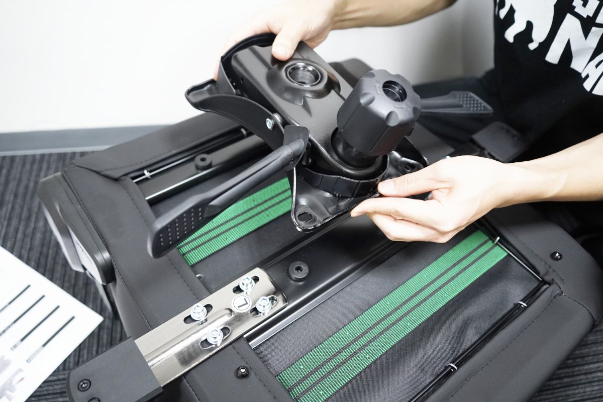 地味に重いので慎重に