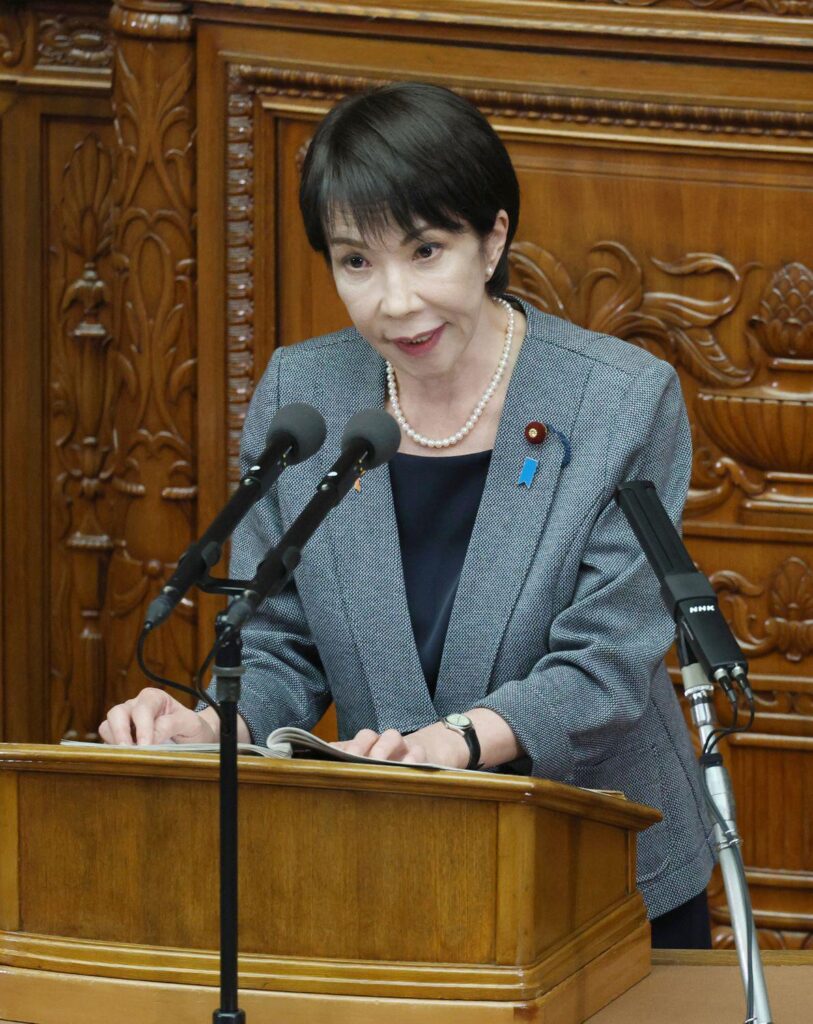高市首相は“聞かれすぎた被害者”なのか…「質問したほうが悪い」という擁護論の危うさ 文春オンライン