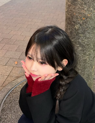 梶原叶渚、冬の装いに反響「ふゆだなあ」しみじみオフショット | 話題の投稿 | スポーツブル (スポブル)