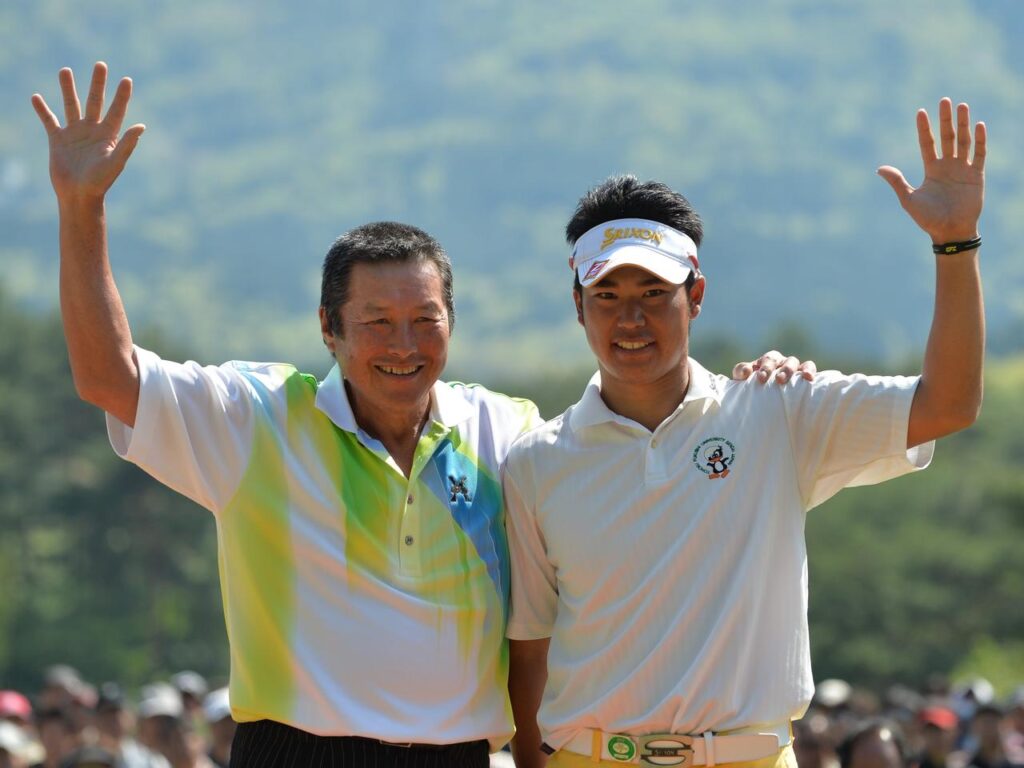 画像: 松山英樹がプロ初優勝を遂げた2013年「つるやオープン」でJGTO初となるエージシュートを達成した尾崎将司（撮影/ 西本政明）