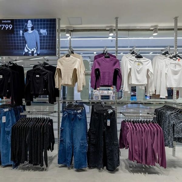 ファストファッションとデリバリーアプリ、インドの「次の10億人」の消費者を取り込む - FashionNetwork 日本