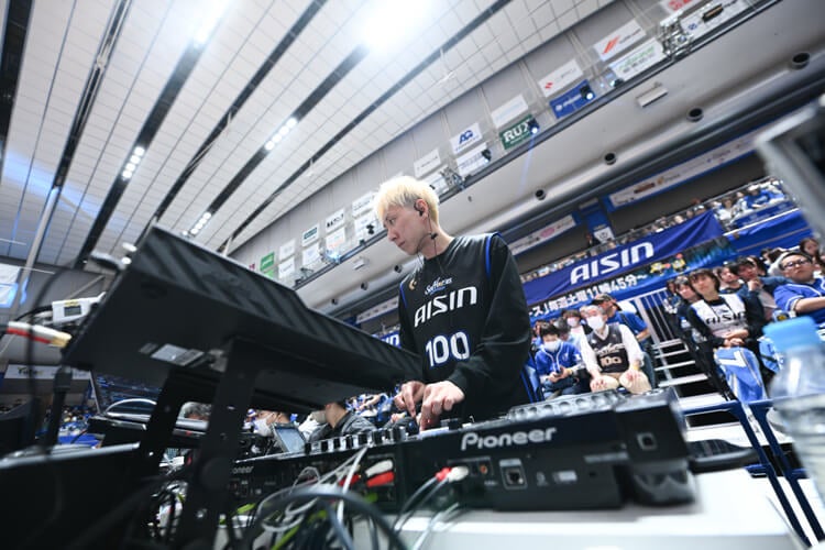 DJ YOU-BoiによるDJ・VDJタイム