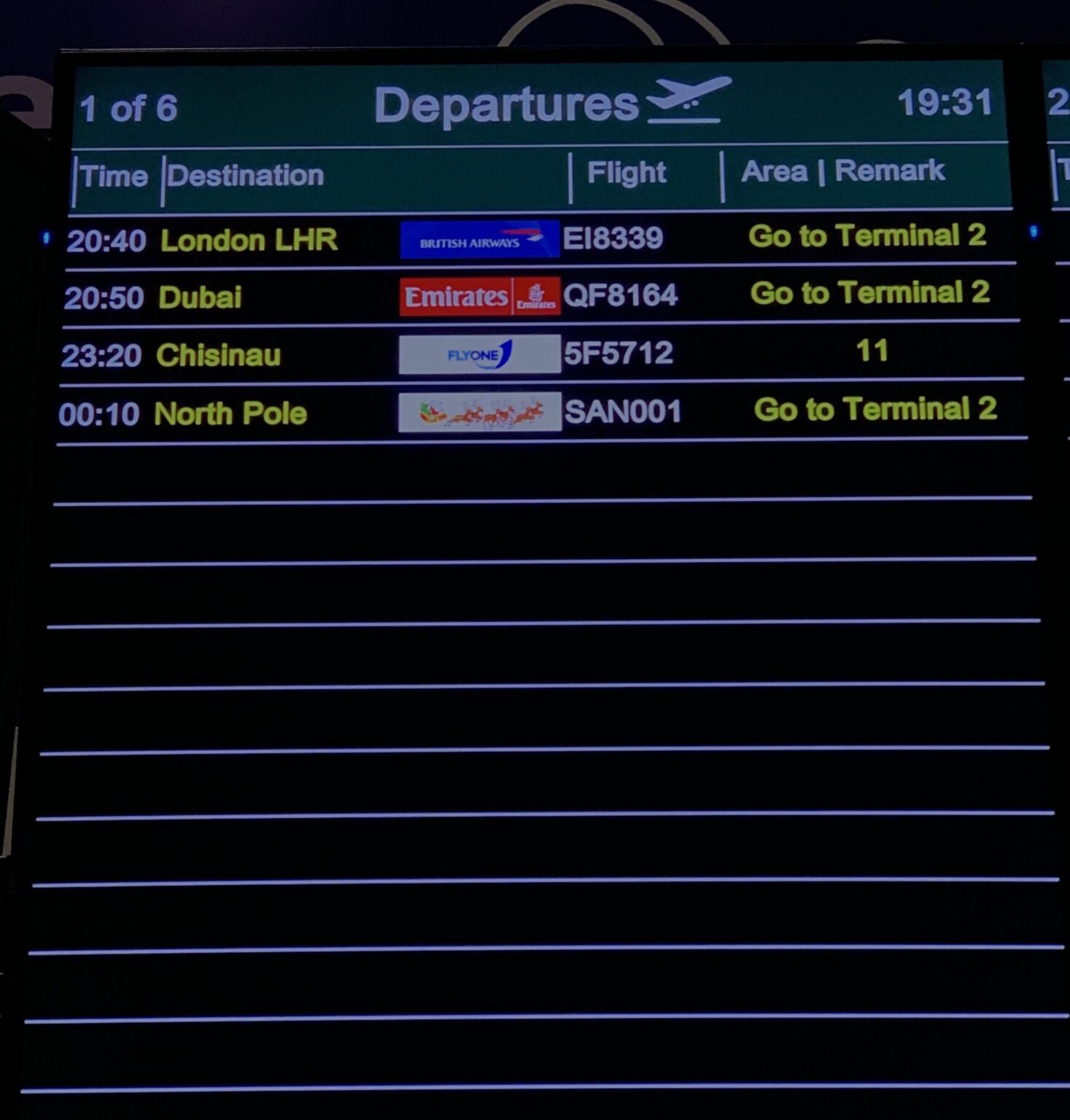 どうやらサンタさんは第2ターミナルから活動しているようです