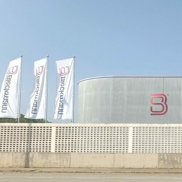 ブレックマン、スペインに新物流センター開設で欧州展開を加速 - FashionNetwork 日本