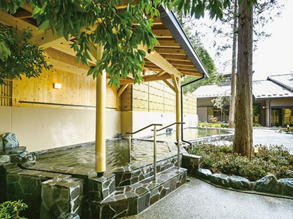 【茨城県の人気スーパー銭湯】「つくば温泉 喜楽里 別邸」は入浴後の食事も人気の理由【全国の温泉好きに聞いた】 | TRILL【トリル】