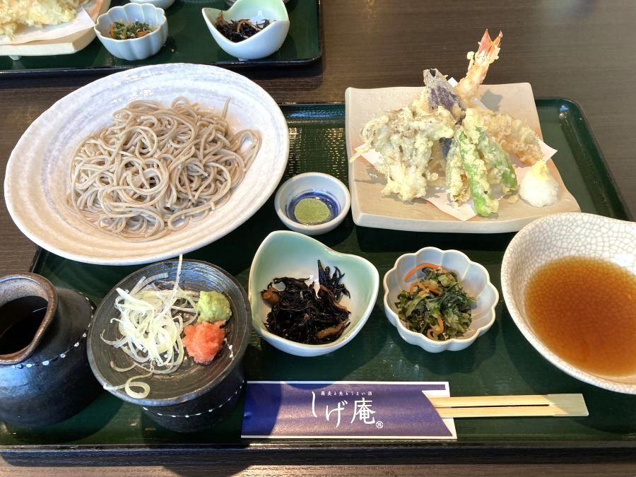 11月オープン! 山形県産十割そばが味わえる「蕎麦と肴とうまい酒 しげ庵」 | TRILL【トリル】 11月オープン! 山形県産十割そばが味わえる「蕎麦と肴とうまい酒 しげ庵」 | TRILL【トリル】