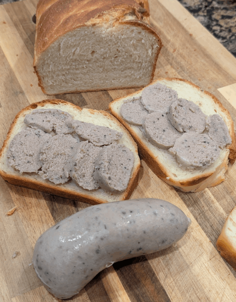 パンがなくなり、店に行くのが面倒になった。夕食には自家製パステットを添えて焼きたてにしました。
