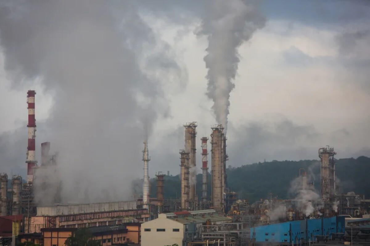 インドのマンガルールにある製油所＝2025年9月5日/Abhishek Chinnappa/Getty Images