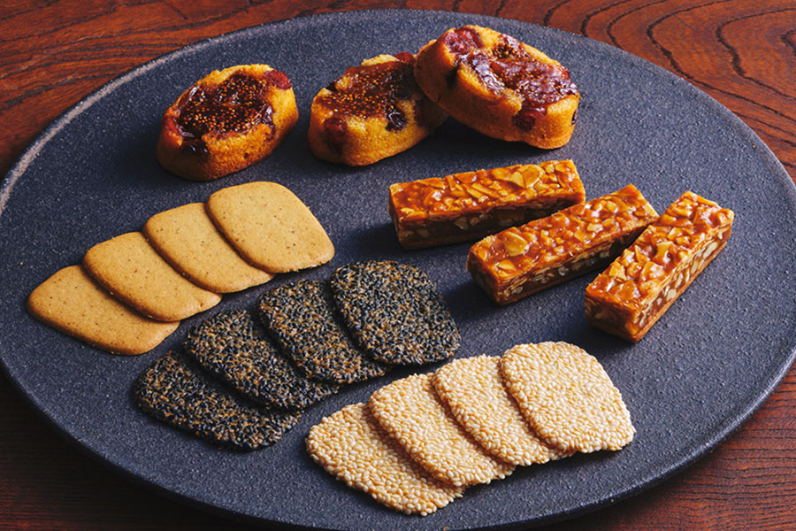 「高島屋大阪店」（大阪市中央区）で買うことができる＜菓子wabiya＞「京wabiya三昧」3240円