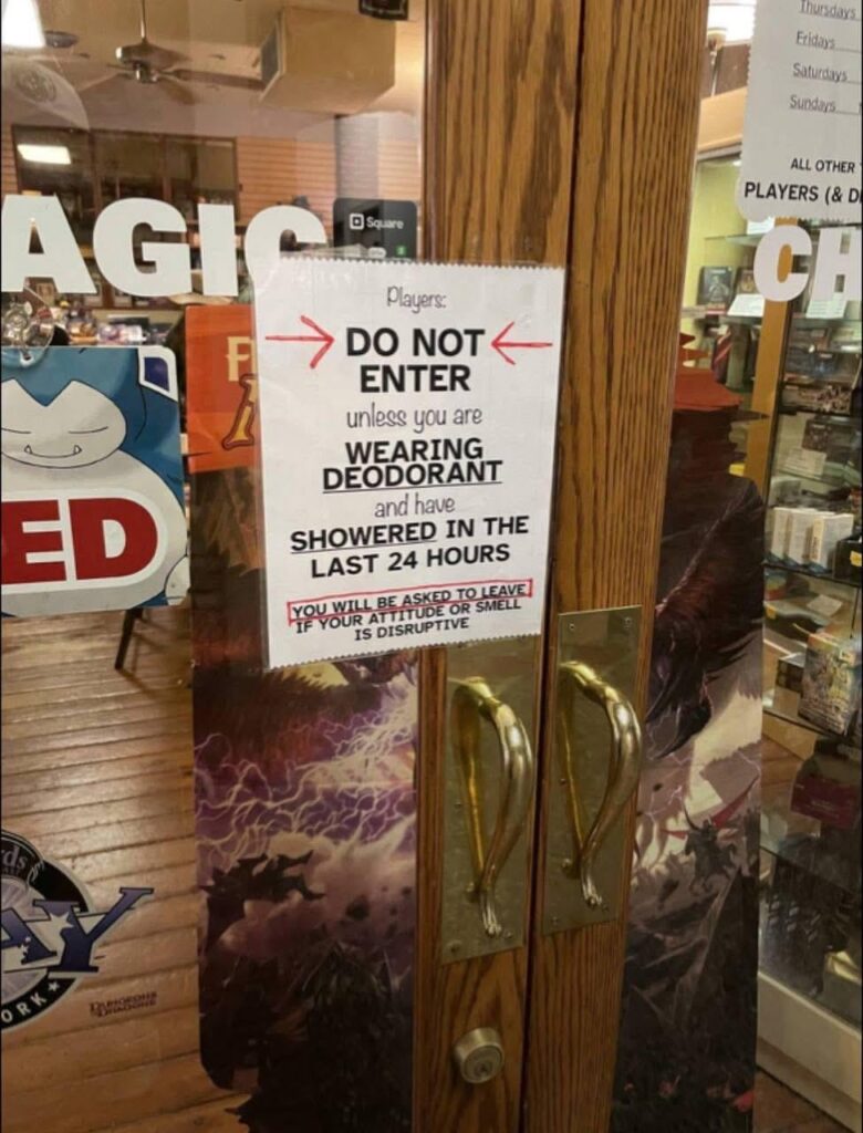 すべてのタリンハのバスにはこのボードを設置する必要があります (そしてそれを強制する必要があります) 😮‍💨