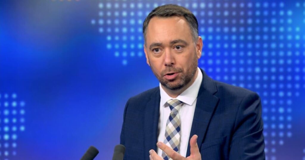 欧州はロシア資産を求めてベルギーの腕を絞めているが、プレボ氏は「そうなれば我が国は破産する」と屈することを拒否した。