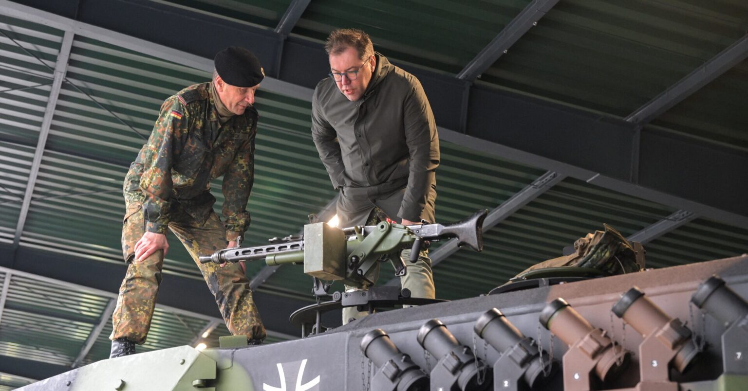 Leopard tanks like a Mercedes, says Ukrainian soldier training in Germany