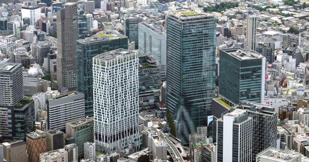 GDP2.3%減に下方修正 7〜9月改定値、設備投資マイナスに - 日本経済新聞