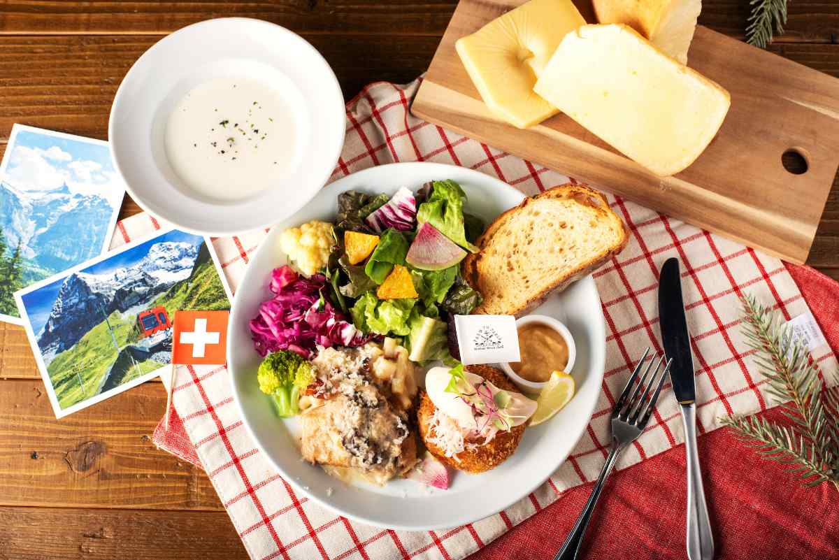 但馬の香住ガニとスイスの家庭料理が融合！『マザームーンカフェ』大人のお子様ランチ [画像]