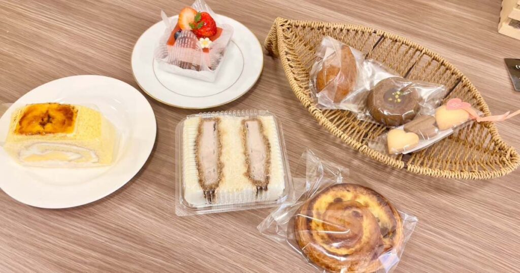 焼き菓子・生菓子・パンがずらり♪神戸製菓専門学校に併設された『cafe Bene!』 | Kiss PRESS(キッスプレス)
