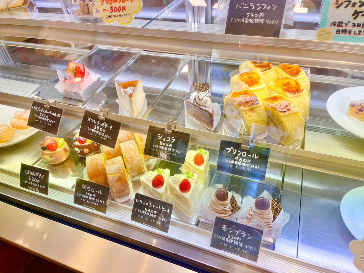 焼き菓子・生菓子・パンがずらり♪神戸製菓専門学校に併設された『cafe Bene!』 [画像]