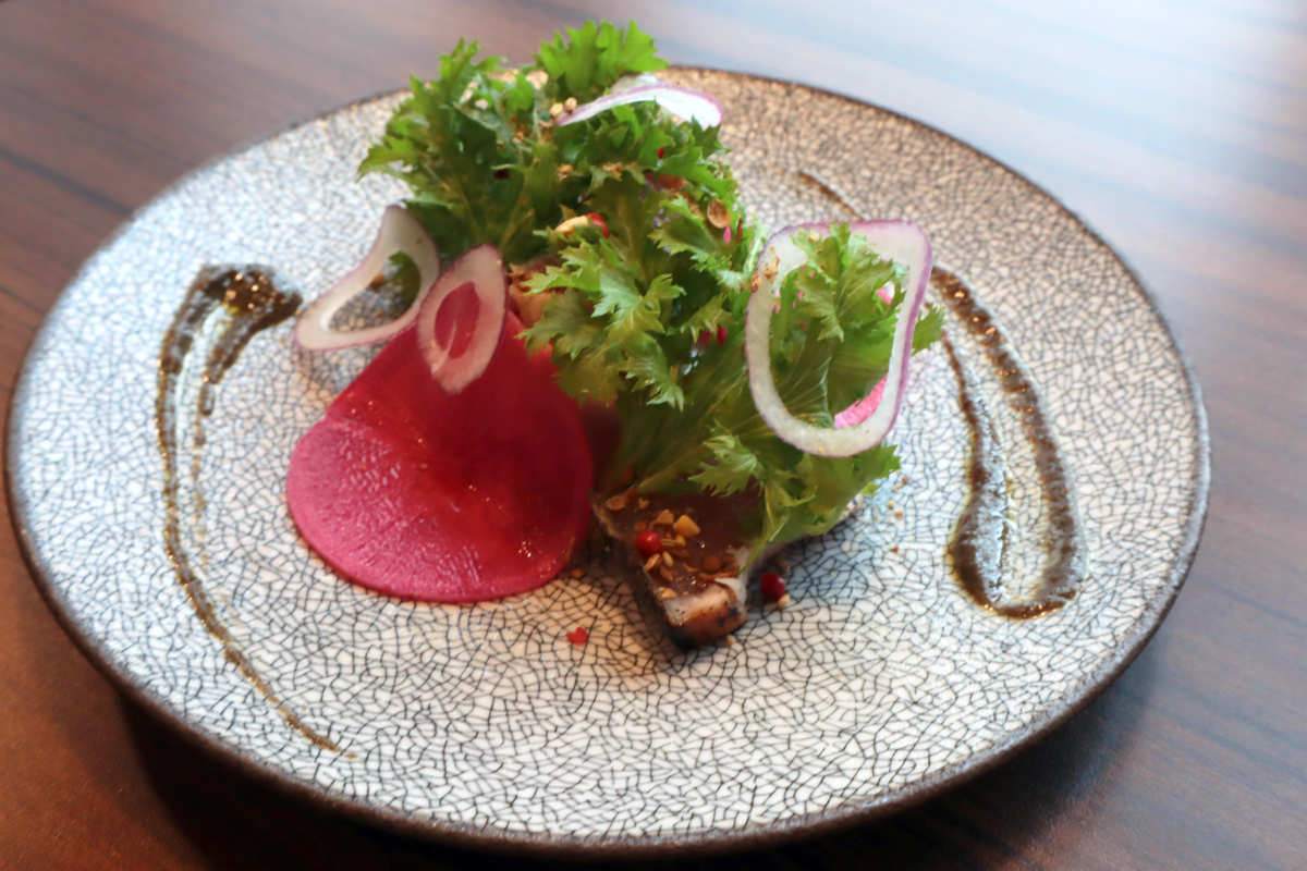 「里芋のテリーヌとキハダマグロのカルパッチョ」