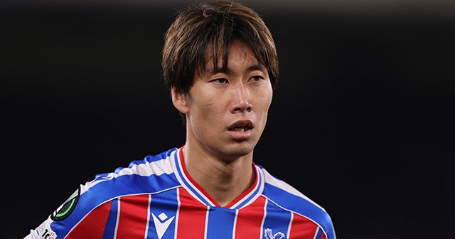 「鎌田、嫌われているのでは」かつては英国ファン不満露わも…鎌田大地「少なからず学べている」ゴールでもアシストでもないプレミア適応の核心 - プレミアリーグ - Number Web