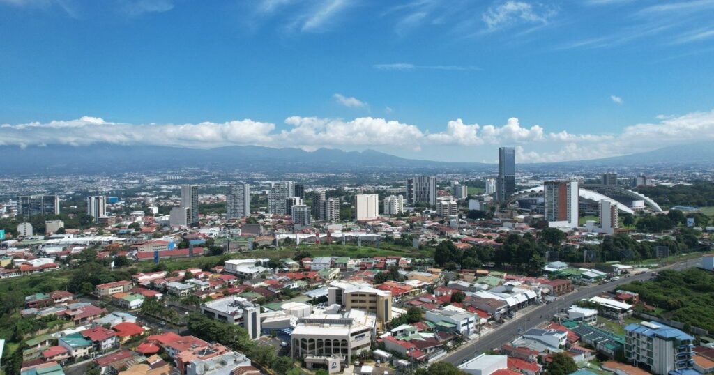 【従業員エンゲージメント】日本は世界最下位、米国は第2位、意外な第1位は? | 戦略のデザイン | ダイヤモンド・オンライン 【従業員エンゲージメント】日本は世界最下位、米国は第2位、意外な第1位は? | 戦略のデザイン | ダイヤモンド・オンライン