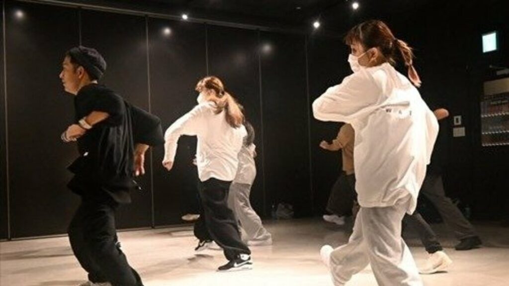 【動画】リズム乗り自分の世界　ヒップホップダンス　DANCE SPACE Q（群馬・高崎市）《ソロ活のすすめ》 | 上毛新聞電子版｜群馬県のニュース・スポーツ情報