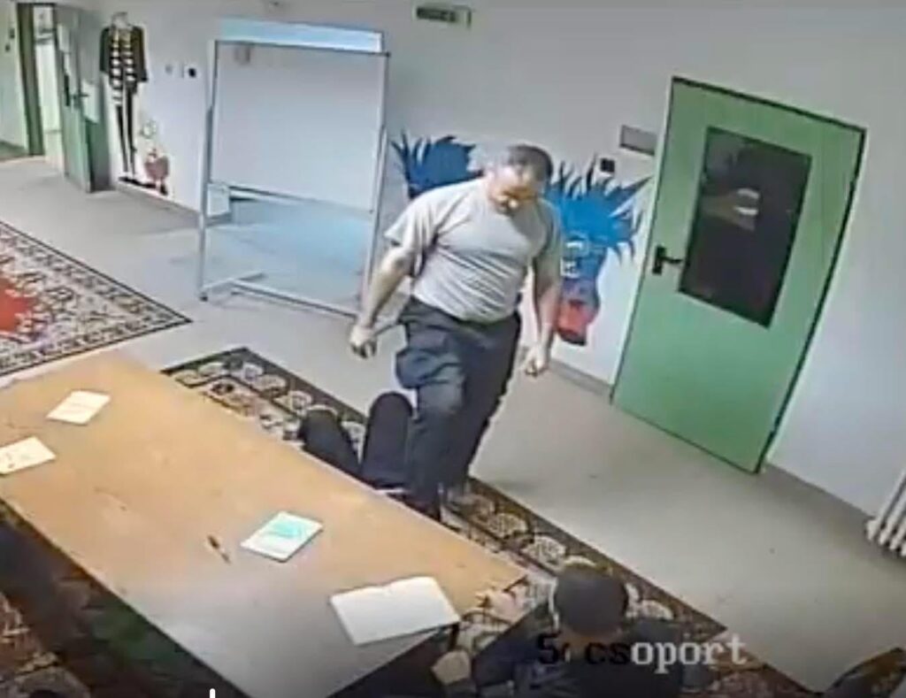 明日のビデオの前の Péter Juhász の投稿