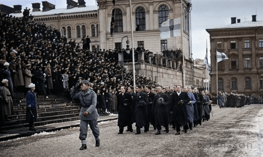 🇫🇮 1940 年の独立記念日