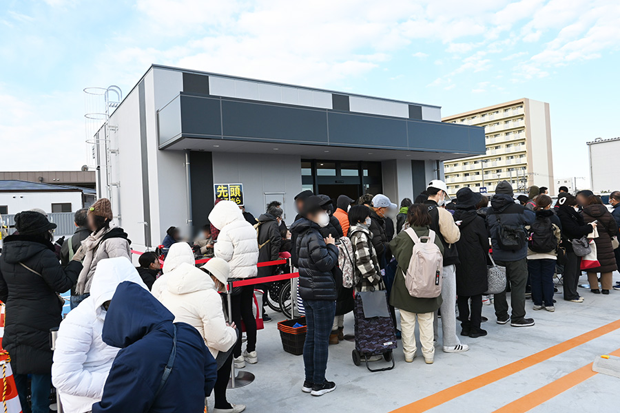 「ロピア 新高店」オープン前の様子