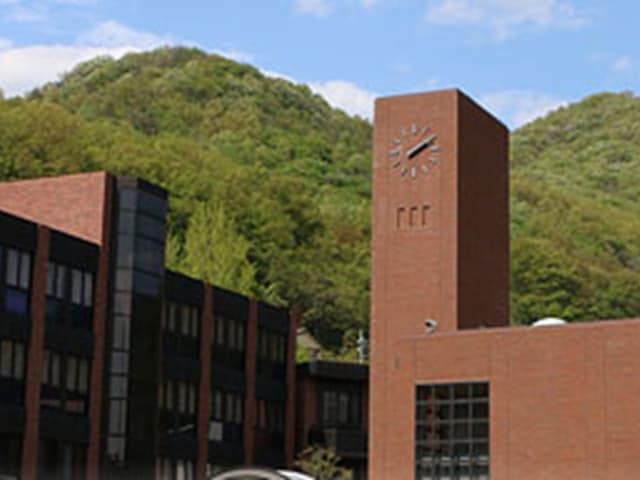 優秀な学生が多いと思う「山梨県の私立進学校」ランキング! 1位「山梨学院高等学校」に次ぐ2位は?【2025年調査】