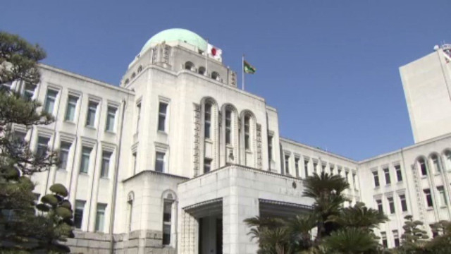 公務員に冬のボーナス支給 愛媛県職員の平均支給額は前年比減少の85万円台へ 親へのプレゼントや子育て準備に 愛媛