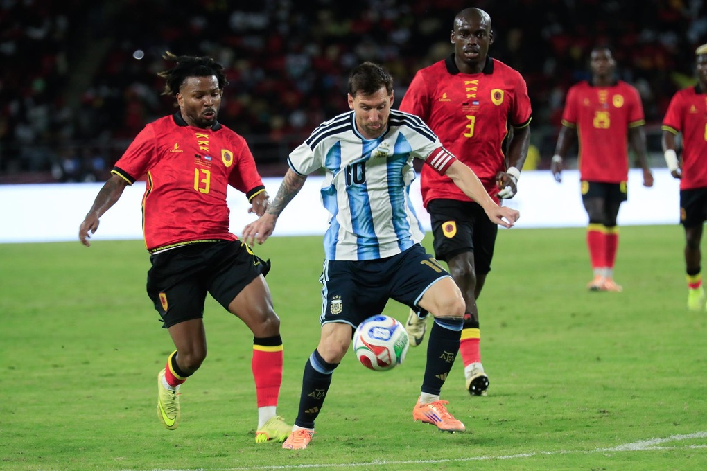 Messi ghi bàn thắng lịch sử, Argentina đánh bại đội bóng châu Phi - 2