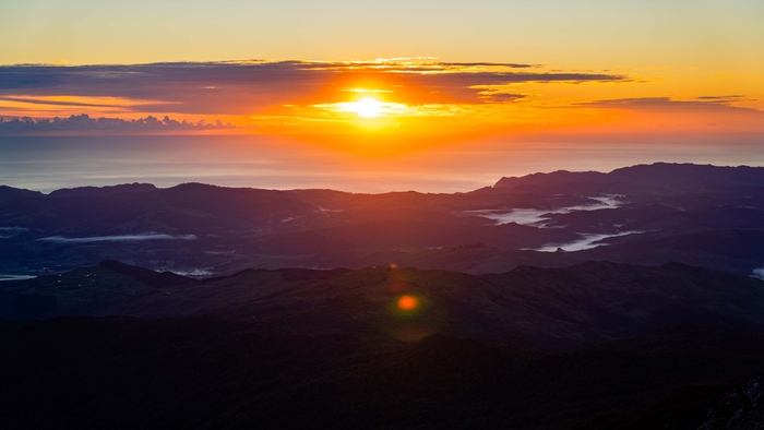 ギズバンから日が昇る様子ⓒ_Max