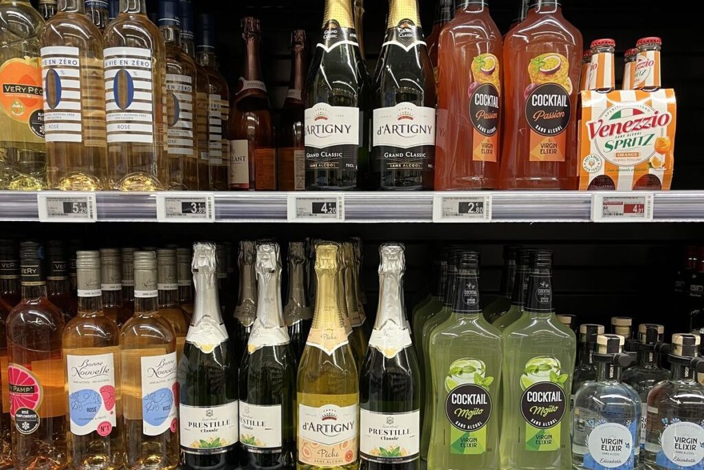 アルコール大国フランスで「ノーロー」台頭 ワイン見本市や高級レストランにも波 – NewSphere アルコール大国フランスで「ノーロー」台頭 ワイン見本市や高級レストランにも波 - NewSphere