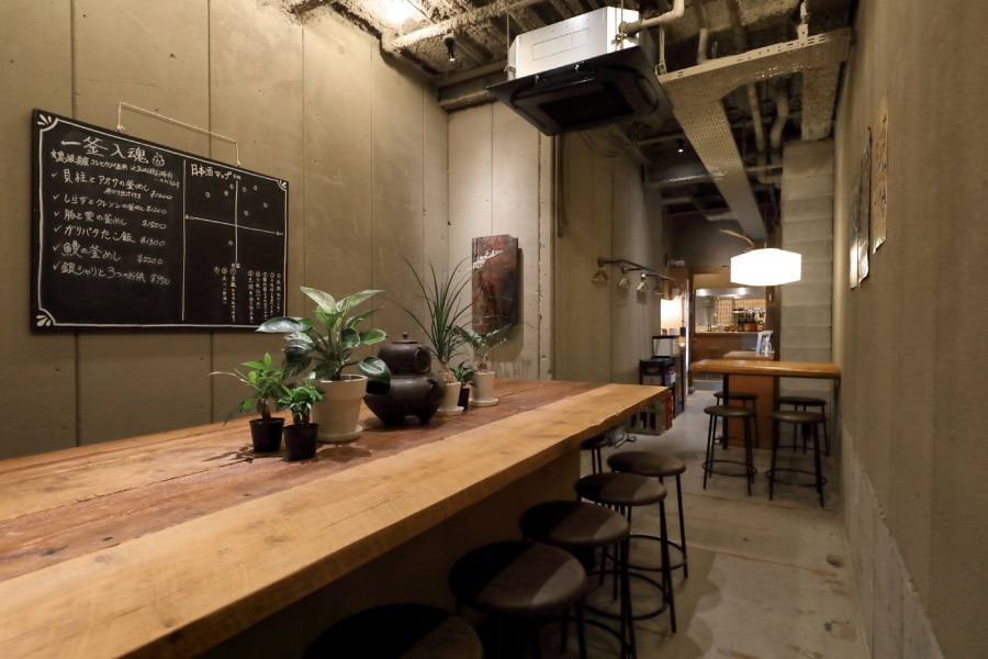 「天六ぼんてん」店内。