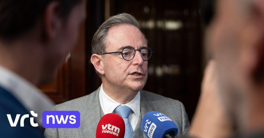 バート・デ・ウェーバー首相はユーロクリアでEUがロシア資産を差し押さえた場合の法的措置の可能性を排除していない。 VRT NWS: ニュース