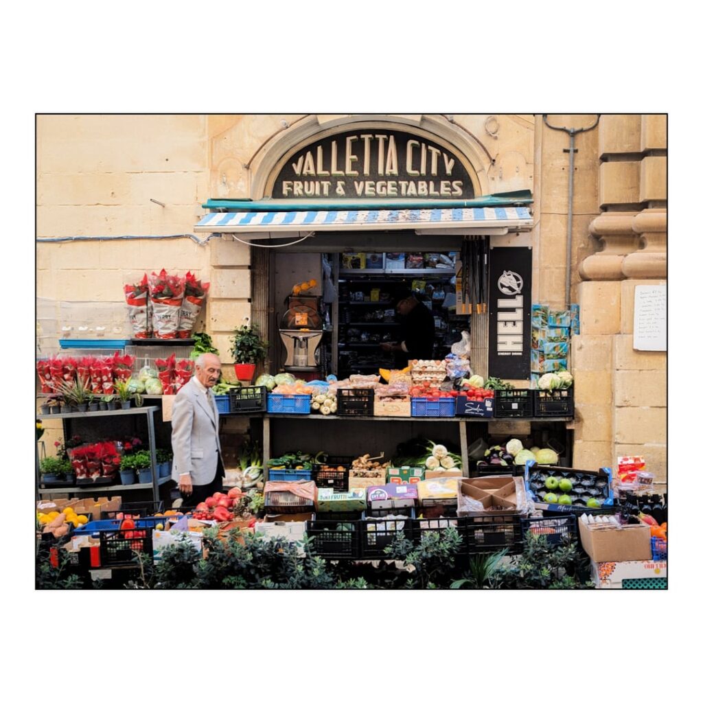 カメラロールから直接📱🇲🇹